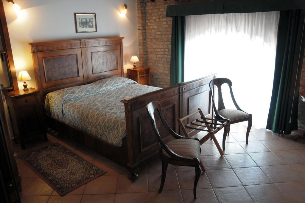 Agriturismo-R&B Corte Dei Gioghi Ferrara Habitación foto